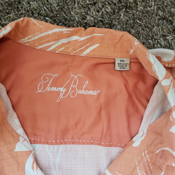 Tommy Bahama Shirt - XXL - Picture 3 of 3